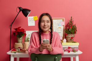 Tugas social media specialist